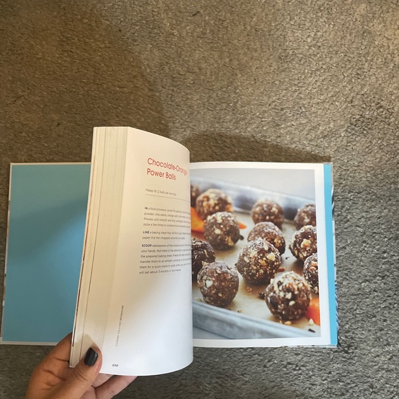 Book - Fast Metabolism - Picture 3 of 3